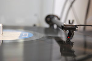 Analogmusik: Erobert britischen Supermarkt (Foto: Franziska Abeßer, pixelio.de )