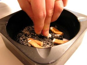 Kippen: Vareniclin ohne Nebenwirkungen (Foto: pixelio.de, Martin Büdenbender)