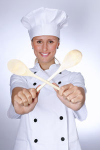 Köchin: Dünne Frauen machen Essen gesünder (Foto: pixelio.de/Tim Reckmann)