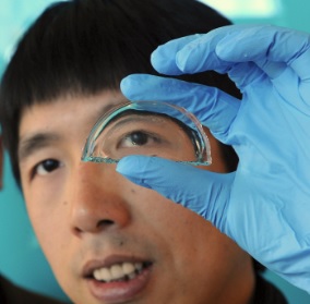 Neues Hydrogel: garantiert multifunktionellen Einsatz (Foto: uow.edu.au) Neues Hydrogel: garantiert multifunktionellen Einsatz (Foto: uow.edu.au)