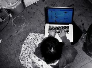 Facebook und Co: Gefahr für Minderjährige (Foto: flickr.com/English106)