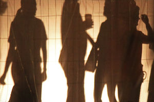 Feiern: weniger Alkohol aus Angst vor Fotos (Foto: Erwin Lorenzen/pixelio.de) Feiern: weniger Alkohol aus Angst vor Fotos (Foto: Erwin Lorenzen/pixelio.de)