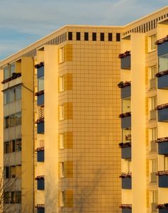 Plattenbau: Trento-Bewohner profitieren von App (Foto: pixelio.de/Rolf Handke) Plattenbau: Trento-Bewohner profitieren von App (Foto: pixelio.de/Rolf Handke)