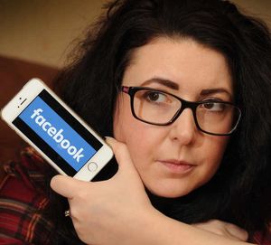 Debbie Tuttle: erhielt ungebetene private Nachrichten (Foto: expressandstar.com)