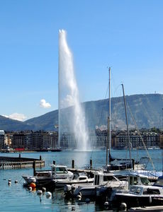 Fontäne: kann auch Antenne sein (Foto: Katharina Wieland Müller, pixelio.de)