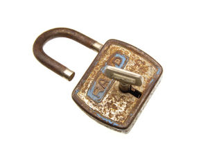 Schloss: Software-Kryptierung behindert FBI (Foto: Ralph Aichinger/pixelio.de) Schloss: Software-Kryptierung behindert FBI (Foto: Ralph Aichinger/pixelio.de)