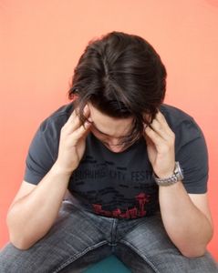 Migräne: Forscher stoppen Schmerz mit Luft-Impuls (Foto: Uta Herbert/pixelio.de)