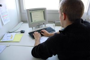 Dokument: Schriftart kann gefährlich sein (Foto: Paul-Georg Meister, pixelio.de) Dokument: Schriftart kann gefährlich sein (Foto: Paul-Georg Meister, pixelio.de)