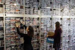 Massig DVDs: Auf Sammlung sollen Nutzer Zugriff haben (Foto: movieswap.com)