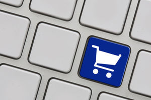 Einkaufen: Online-Shopping mit Warten verbunden (Foto: Tim Reckmann/pixelio.de)