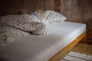 Schlafende Frau: Zu wenig Ruhe schadet Körper (Foto: pixelio.de, Rainer Sturm) Schlafende Frau: Zu wenig Ruhe schadet Körper (Foto: pixelio.de, Rainer Sturm)