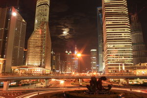 Schanghai: Chinesen wollen wieder deutsche Autos (Foto: pixelio.de, Jazzdiver)