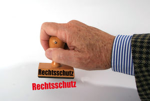 Rechtsschutz: Smarte Technologien brauchen Regeln (Rainer Sturm/pixelio.de)