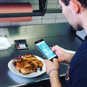 Essen: App soll Wegwerfen verhindern (Foto: flashfood.co, Josh Domingues)