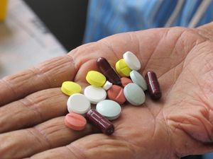 Tagesration an Medikamenten zur TBC-Behandlung (Foto: FZ Borstel/Lange)