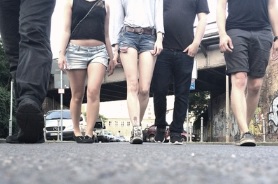 Gruppe: mit Selbstwahrnehmung verknüpft (Foto: pixelio.de/Nina Stella Golletz) Gruppe: mit Selbstwahrnehmung verknüpft (Foto: pixelio.de/Nina Stella Golletz)