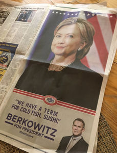 Clinton: Dreister Gag von Legal Sea Foods (Foto: twitter.com/richsullivan) Clinton: Dreister Gag von Legal Sea Foods (Foto: twitter.com/richsullivan)