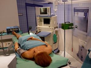 Im OP-Saal: nächtliche Eingriffe öfter tödlich (Foto: Dieter Schütz/pixelio.de) Im OP-Saal: nächtliche Eingriffe öfter tödlich (Foto: Dieter Schütz/pixelio.de)