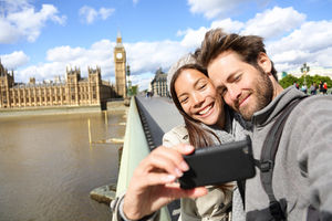 DATA REVERSE® Datenrettung - Datenverlust vermeiden (Foto: Fotolia.de)