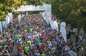 Über 3000 Läufer nehmen am 21. ebm-papst Marathon teil (Foto: ebm-papst)