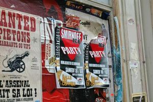 Plakatwand: Außenwerbung steigert den Umsatz (Foto: pixelio.de/P.G. Meister)