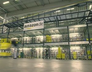 Logistikzentrum: Amazon führt Online-Segment an (Foto: amazon.de)