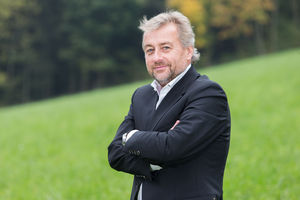 Dr. Peter Winkler hat die Zukunft im Blick (Foto: Harry Schiffer Photodesign)