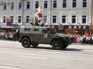 Militär: Lässt Männern keinen Raum für Sucht (Foto: flickr.com/Charles Hutchins)