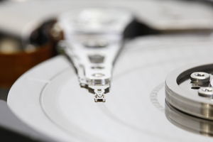 Festplatten-Rettung bei RecoveryLab, 60 Jahre HDD (© RecoveryLab)