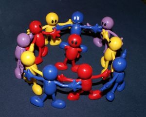 Mobbing: Geschlechter reagieren anders (Foto: S. Hofschlaeger, pixelio.de)