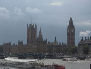 London: Preisverfall bei vielen Immobilien (Foto: pixelio.de/K. Schumacher)
