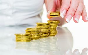 Geeigneter Anlagemix bei Geld-Anlage (© Gina Sanders - Fotolia.com)