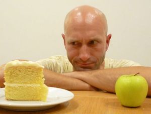 Torte oder Apfel? App soll die Wahl erleichtern (Foto: exeter.ac.uk/foodt)