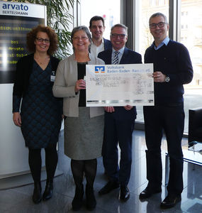 Arvato Financial Solutions übergibt Spende an Malteser (Foto: AFS)