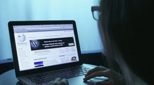 Wikipedia: Attacken kommen von aktiven Usern (Foto: twitter.com/RT_Deutsch) Wikipedia: Attacken kommen von aktiven Usern (Foto: twitter.com/RT_Deutsch)