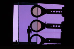 Mehr Farben: Filter zeigen die Unterschiede auf (Foto: wisc.edu/Mikhail Kats) Mehr Farben: Filter zeigen die Unterschiede auf (Foto: wisc.edu/Mikhail Kats)