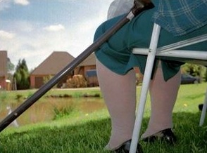 Arthritis in den Knien: Krankheit beeinträchtigt (Foto: pixelio.de/Jerzy Sawluk)