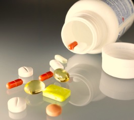 Vitamin-Ergänzungspräparate können gefährlich sein (Foto: pixelio.de, I-vista)