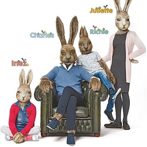 Herr Hase am Lehnstuhl: Familienoberhaupt alter Schule? (Foto: hema.nl)