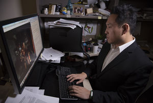 Spielender Forscher: Das dient den Render-Tests (Foto: Eric Francavilla, PNNL)