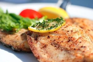 Mahlzeit: Solche Fotos helfen beim Abnehmen (Foto: pixelio.de/Lichtbild Austria)