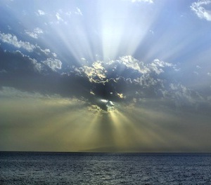 Sonne über Ozean: Eisenmangel als Problem (Foto: pixelio.de, Andreas Hermsdorf)