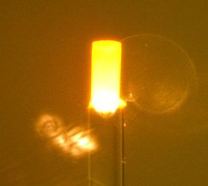 Gerät: wird in Sekunden glühend heiß (Foto: Optics Letters/Guigen Liu)