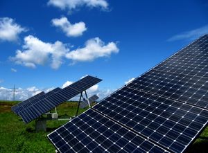 Photovoltaik: neue Ansätze in der Pipeline (Foto: Rainer Sturm, pixelio.de)