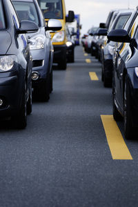 Stau: Daten bei Fahrzeuganforderung geschützt (Foto: pixelio.de, Petra Bork)