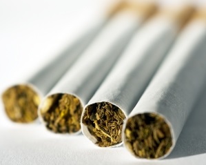 Rauchware: Schmuggel bleibt ein großes Problem (Foto: Markus Hahn, pixelio.de) Rauchware: Schmuggel bleibt ein großes Problem (Foto: Markus Hahn, pixelio.de)