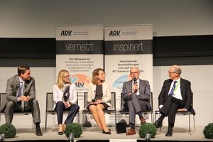 Podiumsdiskussion bei der eGovernment Konferenz 2017 (Foto: ADV/M. Brank)