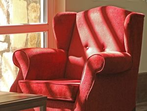 Sessel: Gebrechliche sollten sich viel bewegen (Foto: pixelio.de, Rainer Sturm) Sessel: Gebrechliche sollten sich viel bewegen (Foto: pixelio.de, Rainer Sturm)