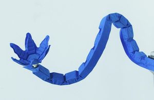 Roboter: Künstliche Muskeln heben schwere Objekte an (Foto: csail.mit.edu)