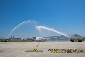 Qatar Airways bei der Erstlandung in Penang (Foto: Qatar Airways)